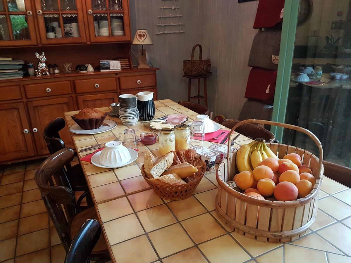Gite La Grange Au Bois Viella  ภายนอก รูปภาพ